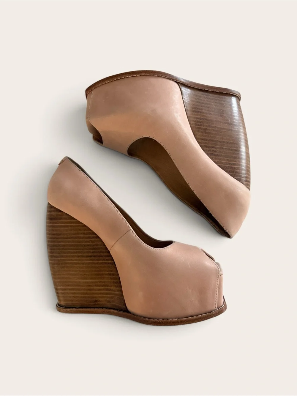 Nwot Zigi Milluh Peep Toe Platform Wedge Sandal